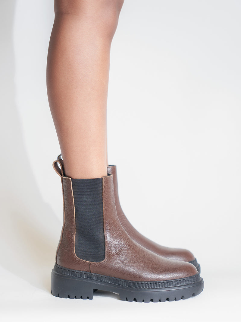 Cortina Brown Lined Boot