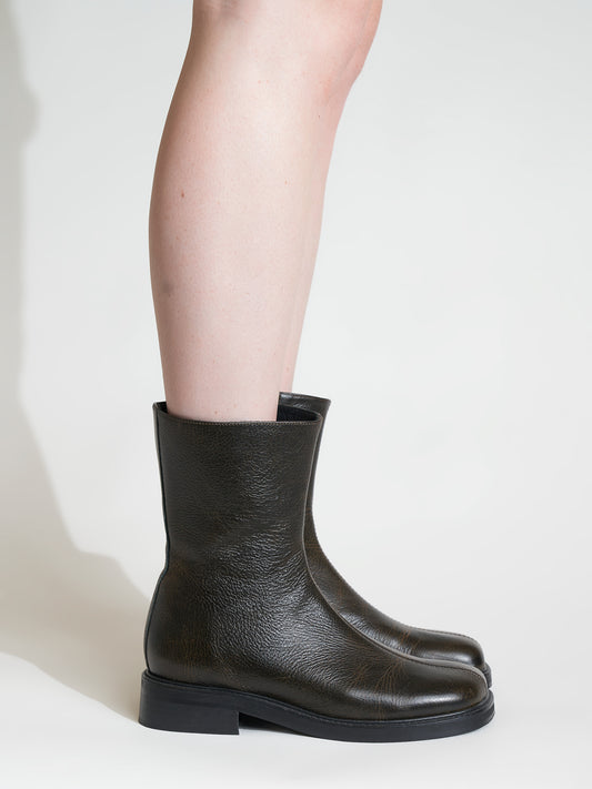 Leon Brown Boot