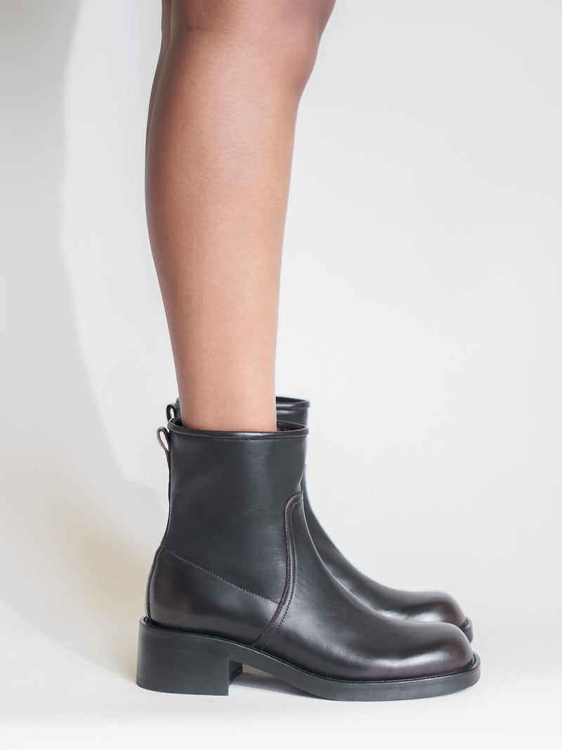 Sondrio Brushed Brown Boot