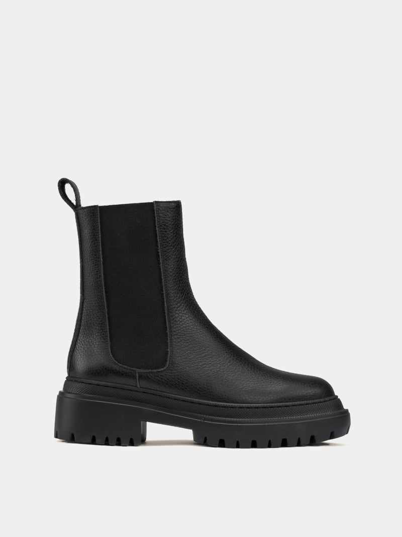 Black chelsea winter boot