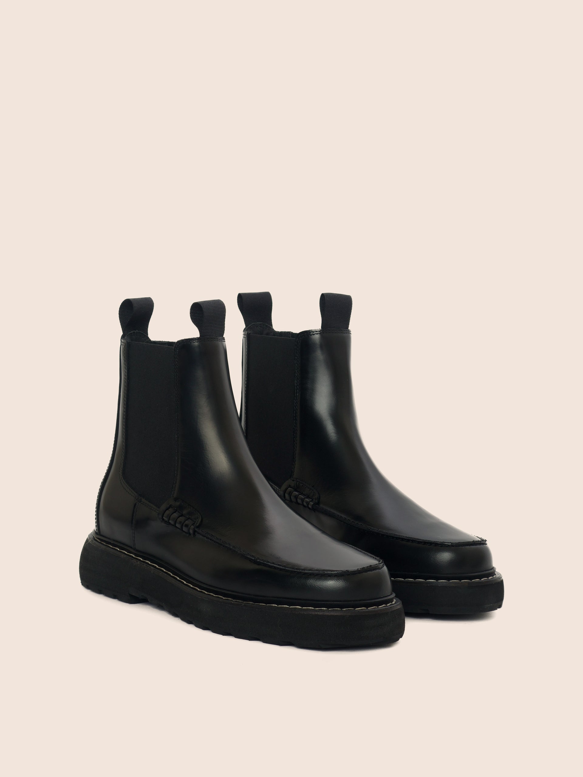 Lagoa Black Brushed Unlined Boot