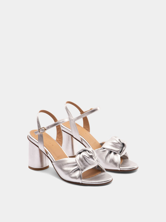 Noto Silver Heel