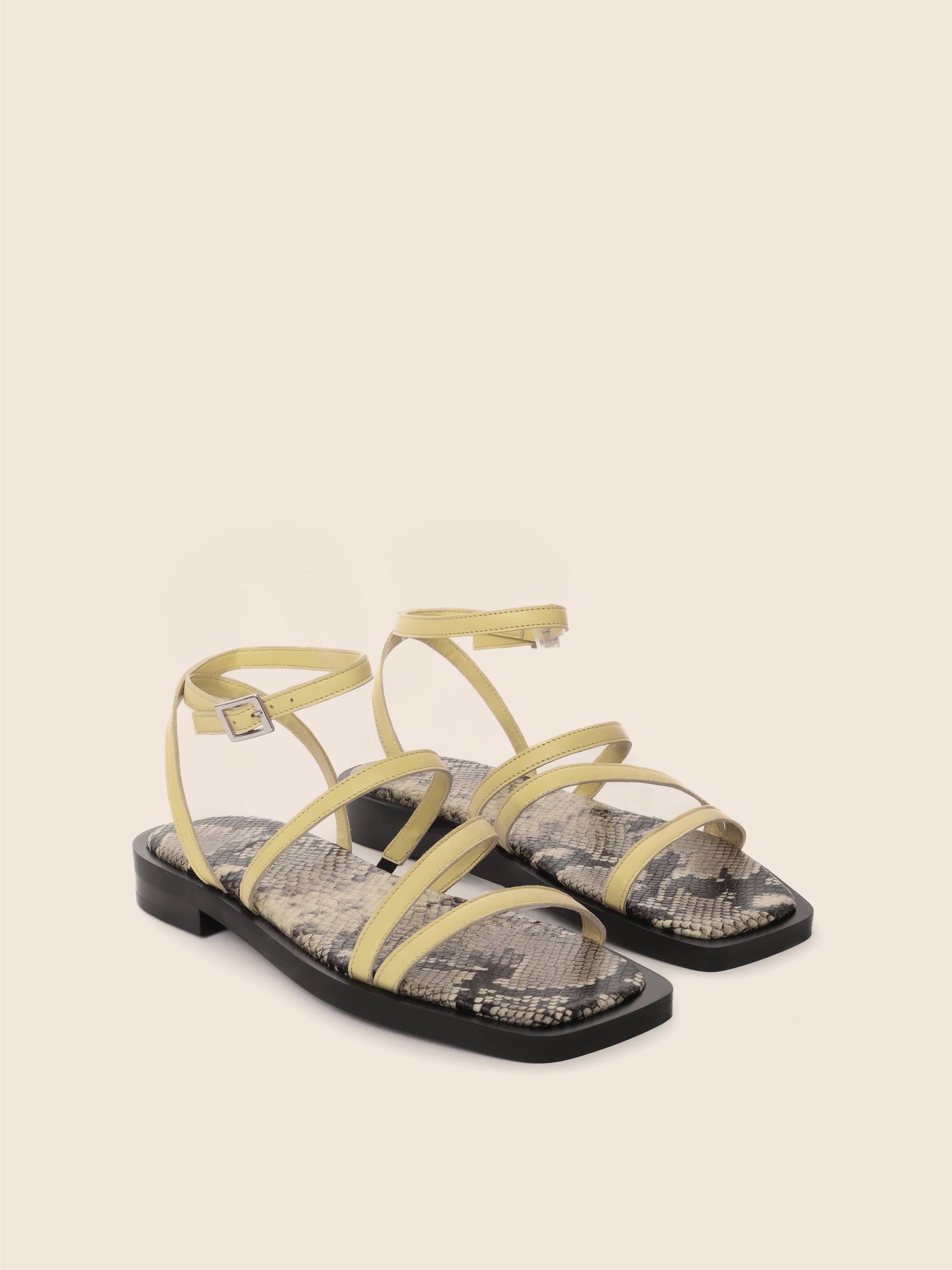 Pavia Banana Sandal