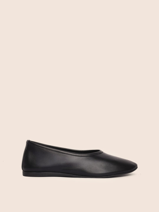 Trofa Black Leather Ballerina