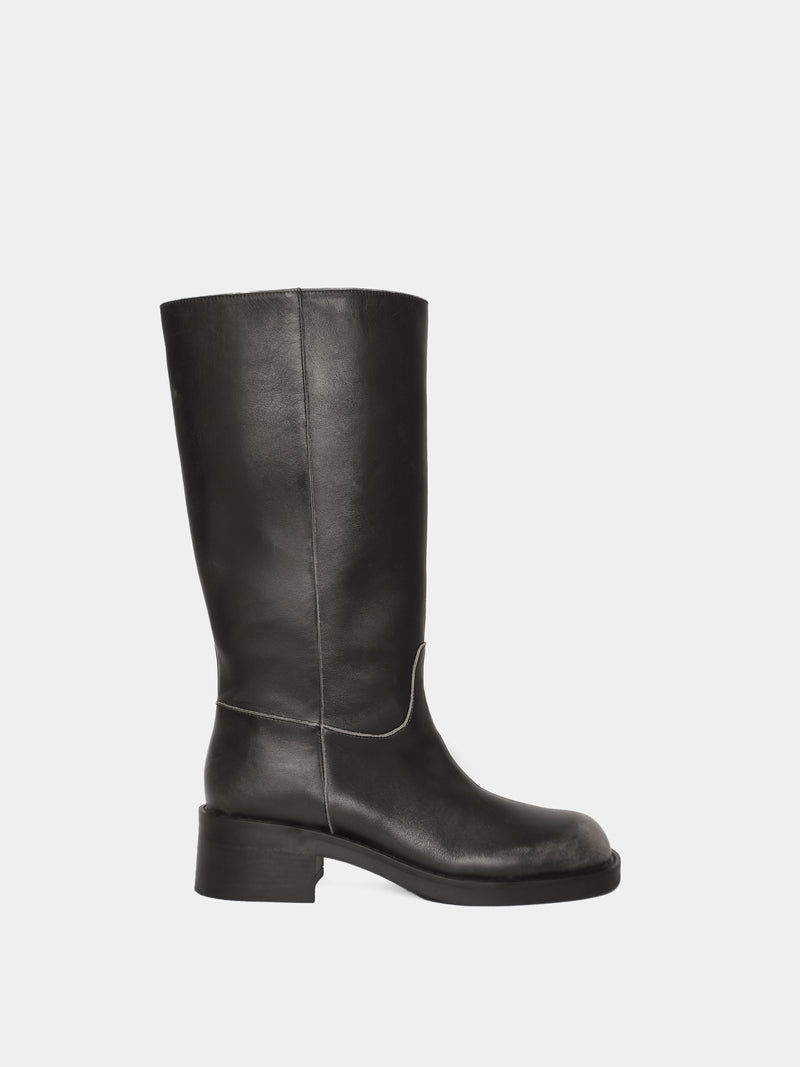 Lucca Brushed Black Boot