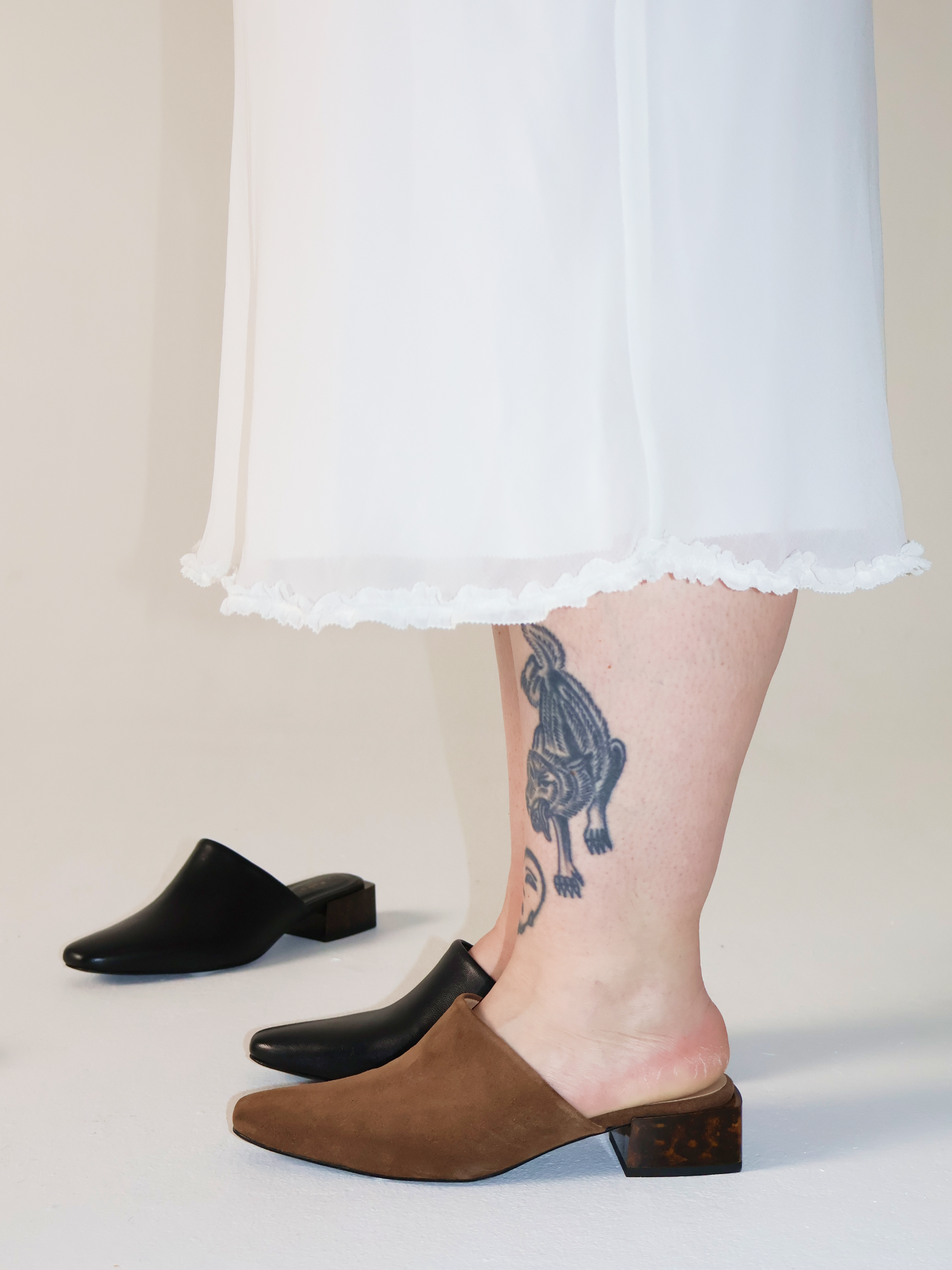 Navio Tan Suede Mule