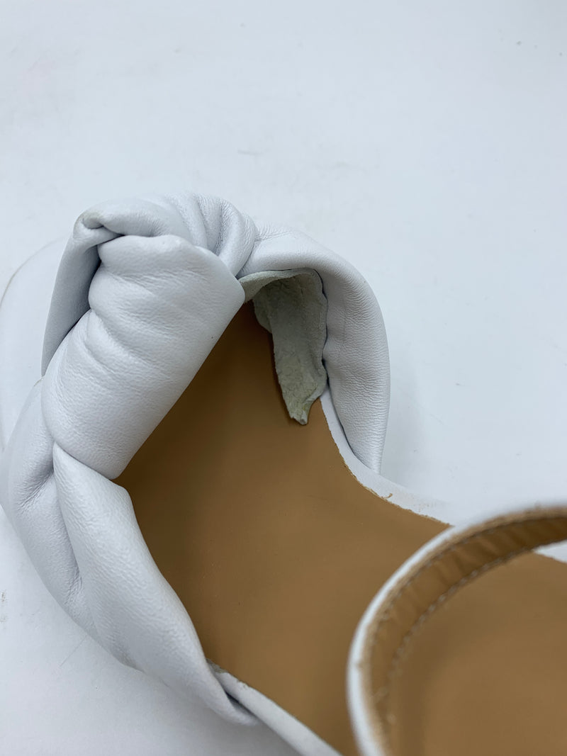 Imperfect Noto White 42