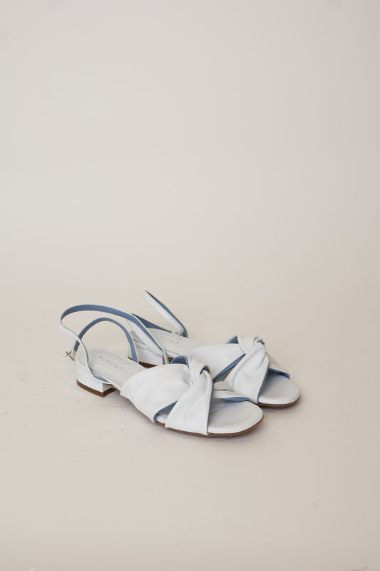 Sample Mataro White 38
