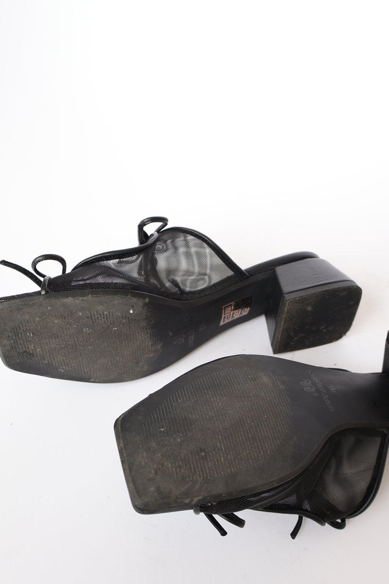 Second Hand Curia Black 36