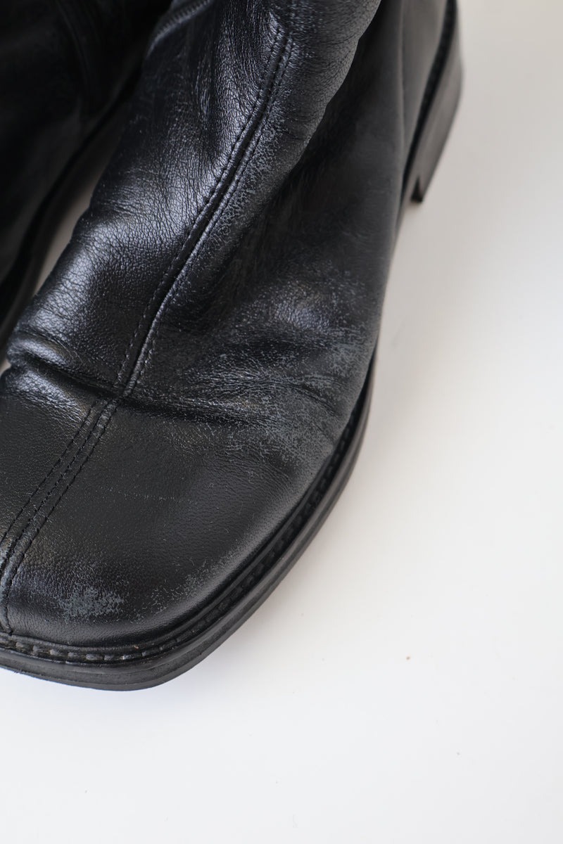 Second Hand Leon Black 38