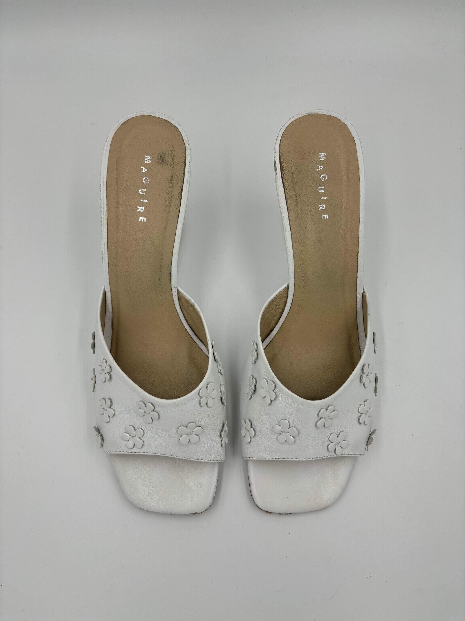 Second Hand Olinda White Heel