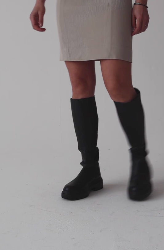 Monza Black Unlined Boot