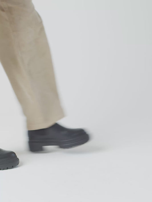 Cortina Black Lined Boot